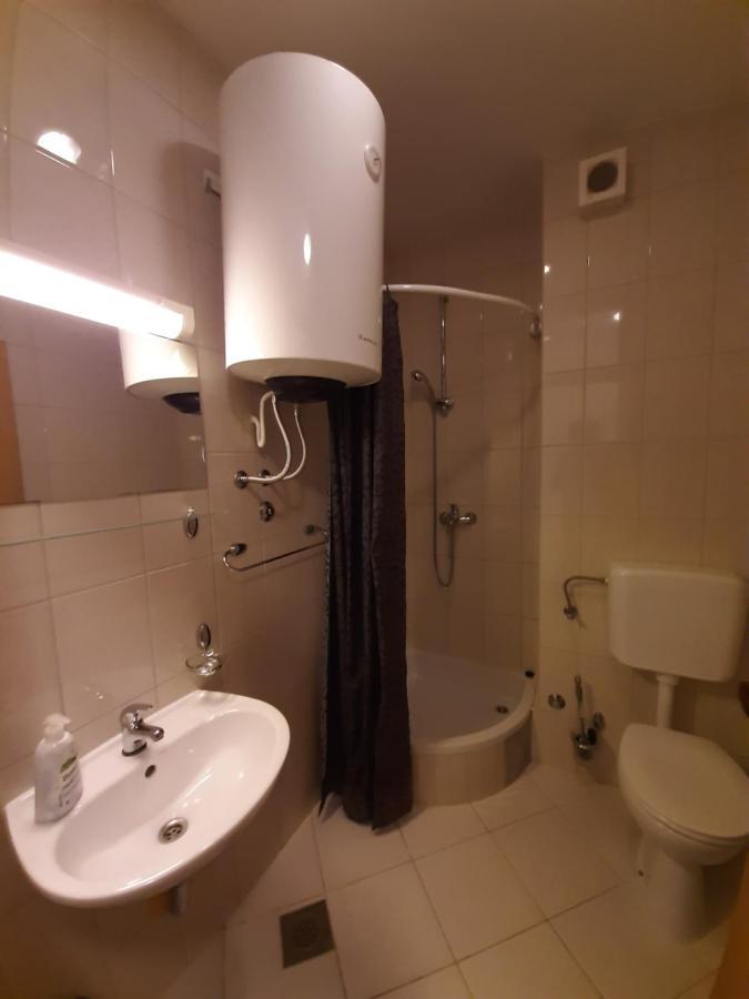 Apartment Jelena Трогир Экстерьер фото