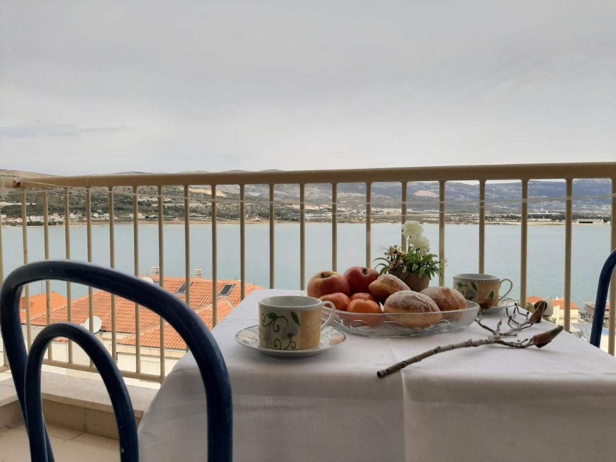 Apartment Jelena Трогир Экстерьер фото